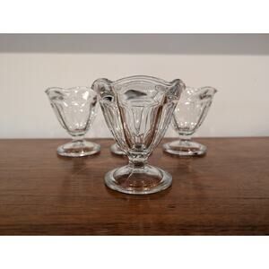 4 Vintage Anchor Hocking Ice Cream Sundae Pedestal Glass Tulip Parfait Bowls 4”
